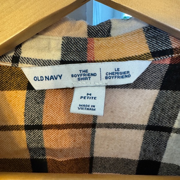 Old Navy Boyfriend Plaid Shirt - Picture 2 of 3